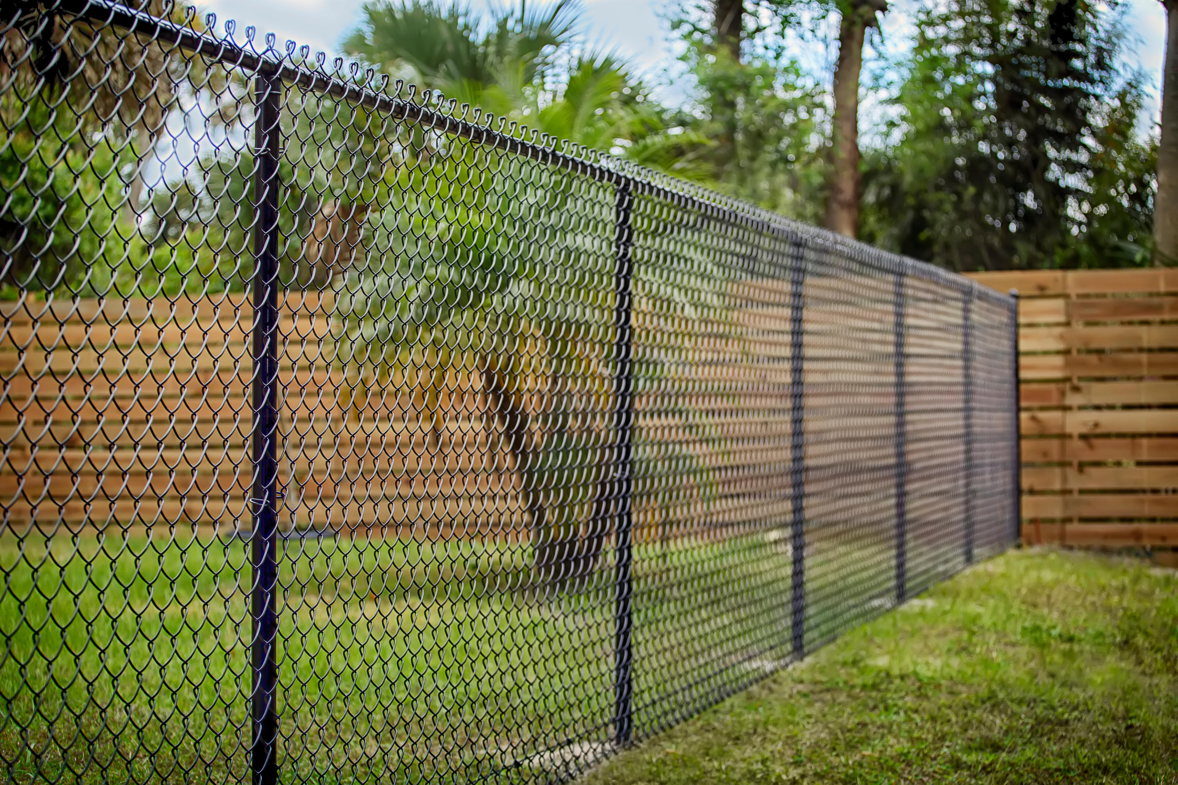 Chain Link Fencing Lake In The Hills Illinois
